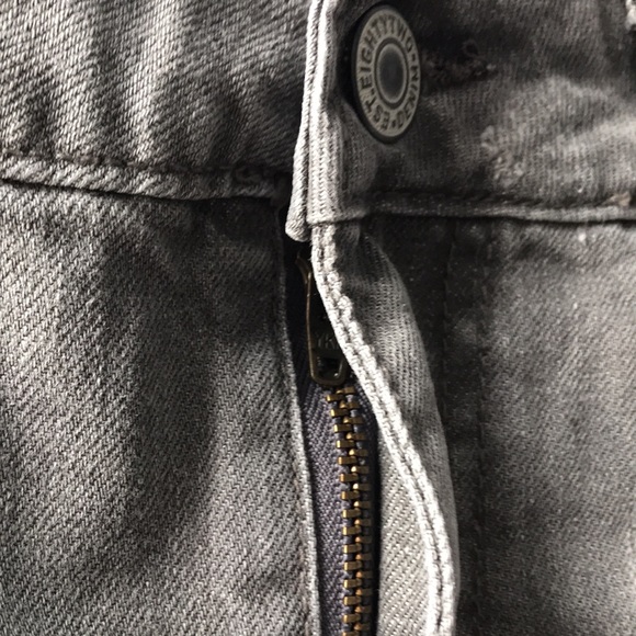 4/$20 Eighty Two Gray Denim Mini Skirt Size 11 Like New - Picture 5 of 11